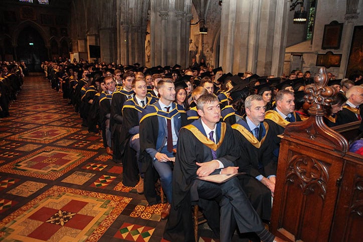 graduating-class-inside-st-patricks-cathedral